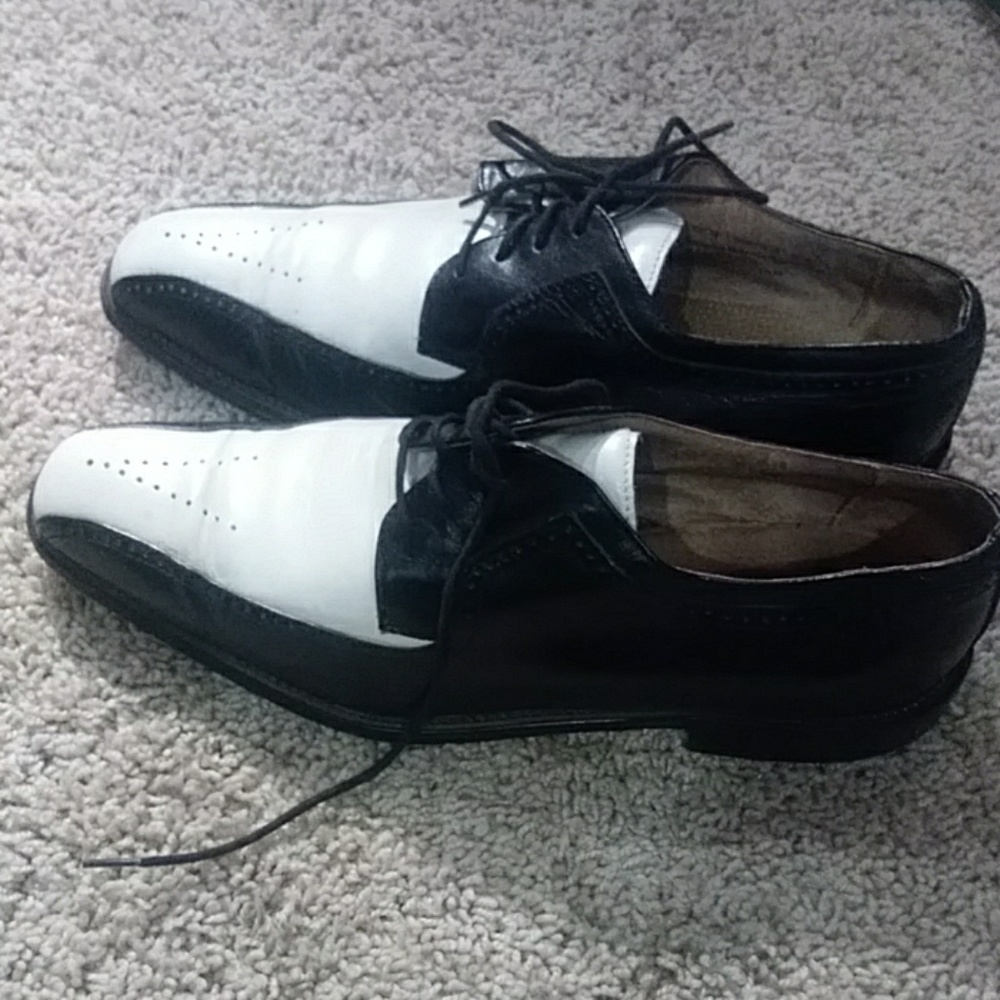 Stacy Adams dress shoes